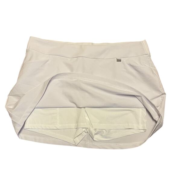 Greg Norman White 4 Way Stretch Skort Size X-Large NWOT - Picture 4 of 5